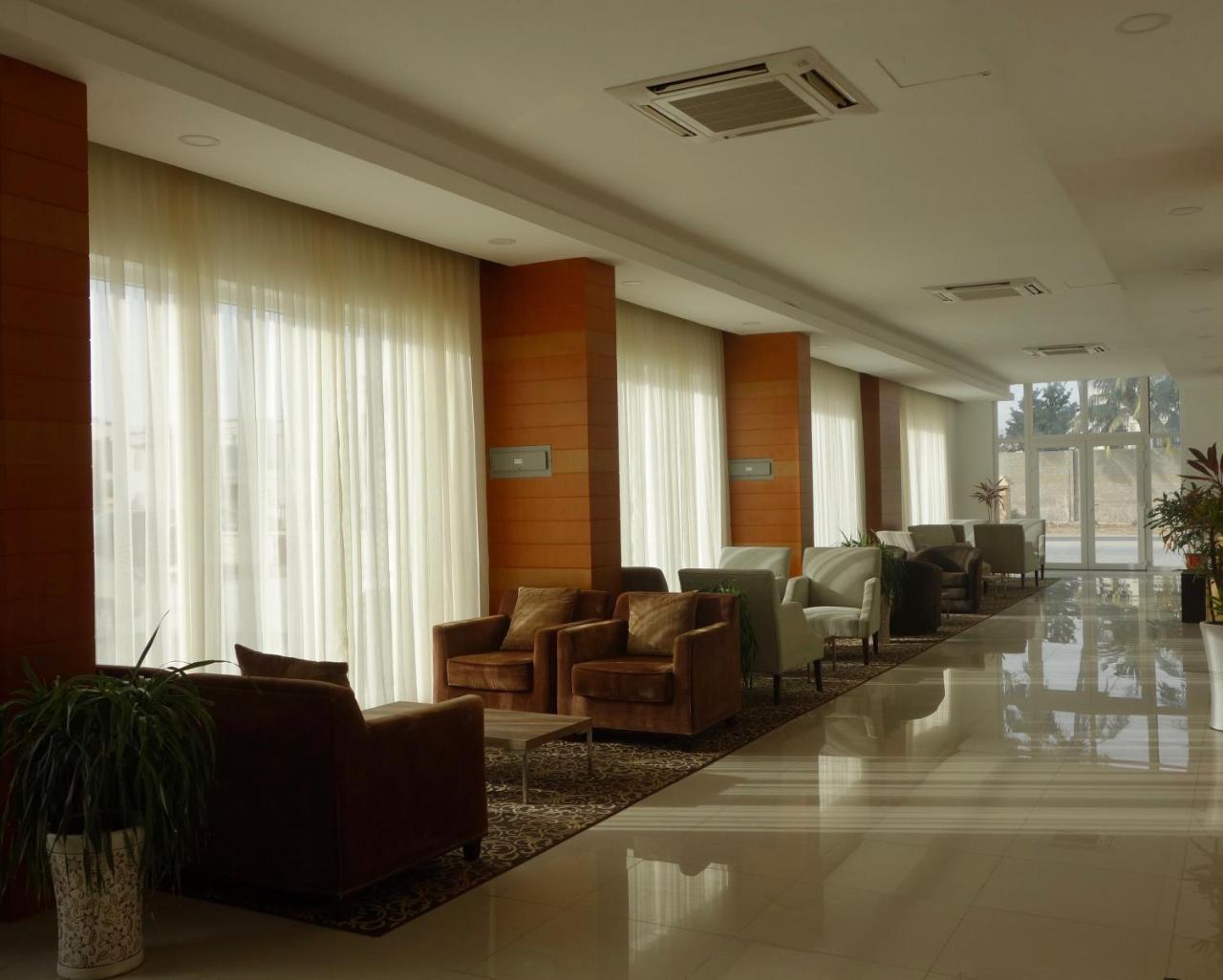 Grand Tayba Hotel Салала Экстерьер фото