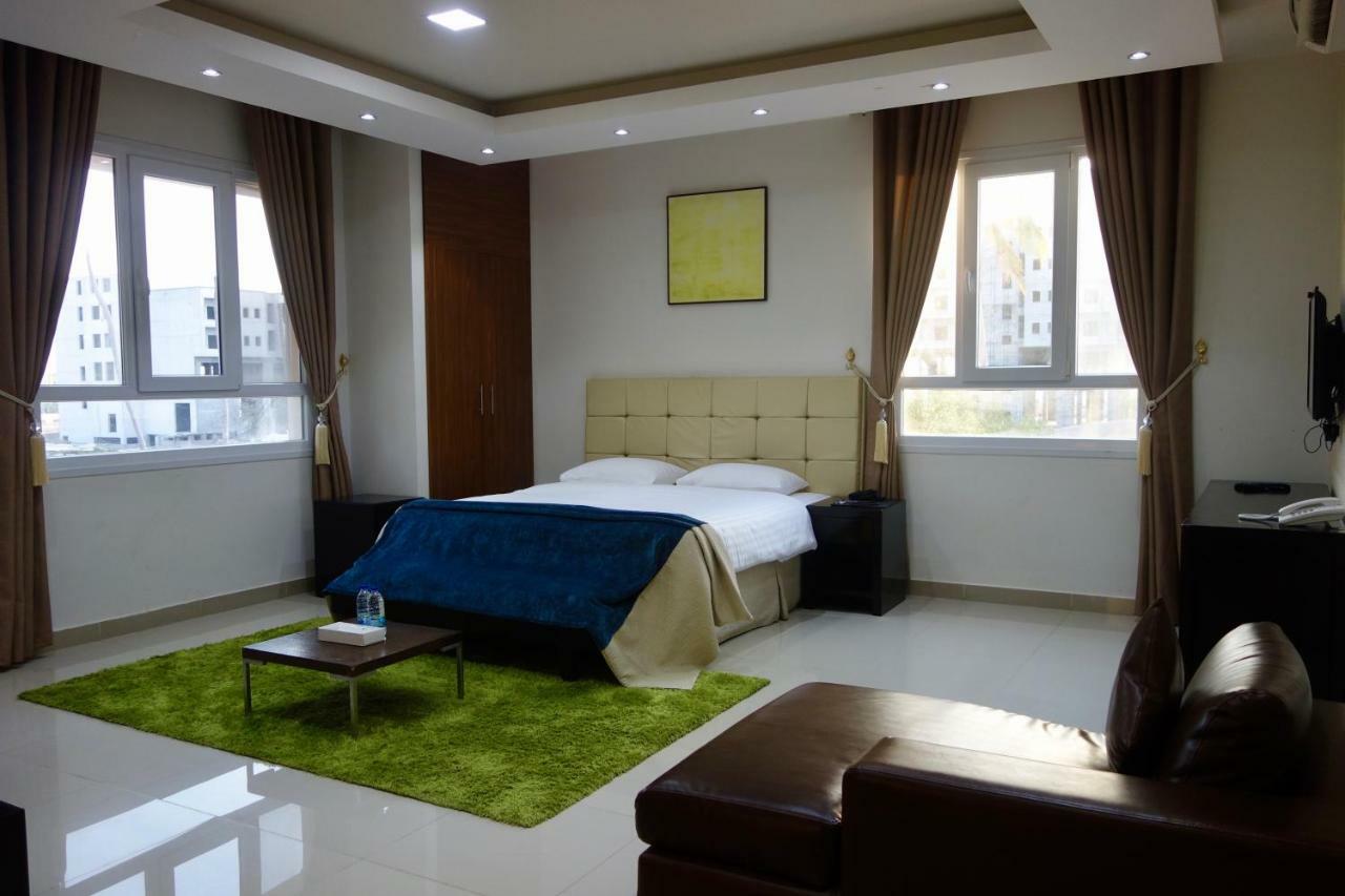 Grand Tayba Hotel Салала Экстерьер фото
